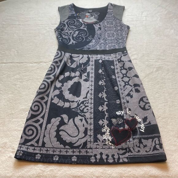 Desigual Dresses & Skirts - Desigual Gray and Black Geo Design Sleeveless Dress